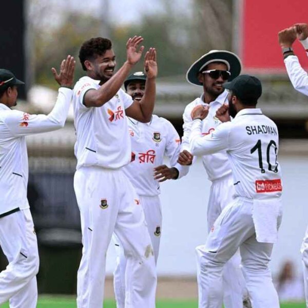 অস্ট্রেলিয়ার মাটিতে ঐতিহাসিক টেস্ট জয় বাংলাদেশের 