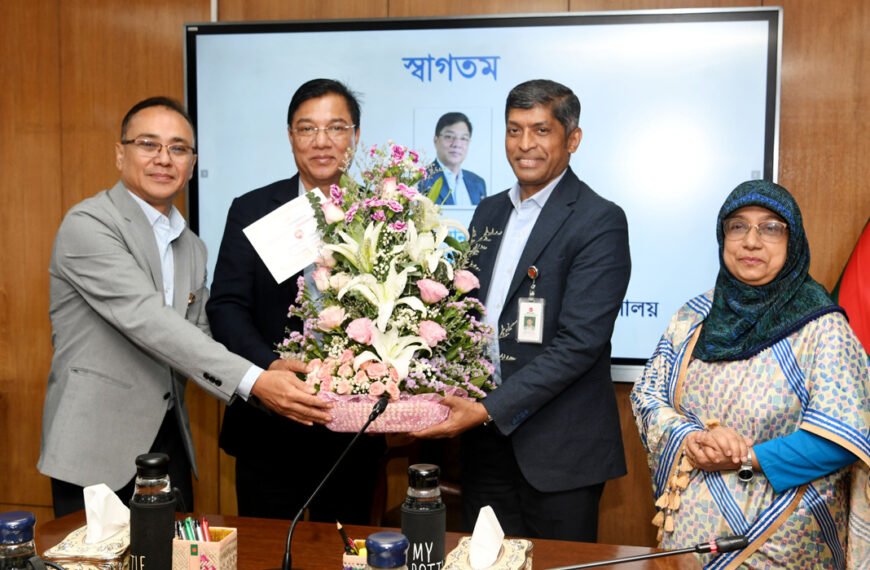 নতুন নেতৃত্বে বেসামরিক বিমান ও পর্যটন খাতে গতি আনতে চান নবনিযুক্ত মন্ত্রী এম রশিদুজ্জামান মিল্লাত, এমপি