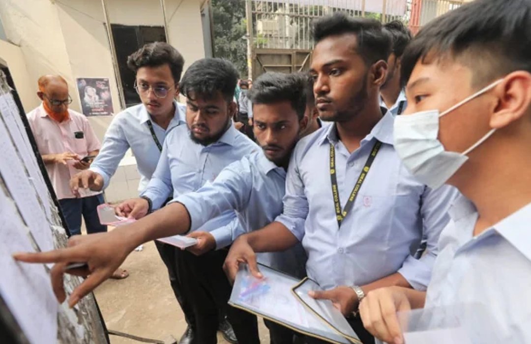 এইচএসসিতে ইংরেজি ও আইসিটিতেই অকৃতকার্য ৩ লাখ ৮২ হাজার