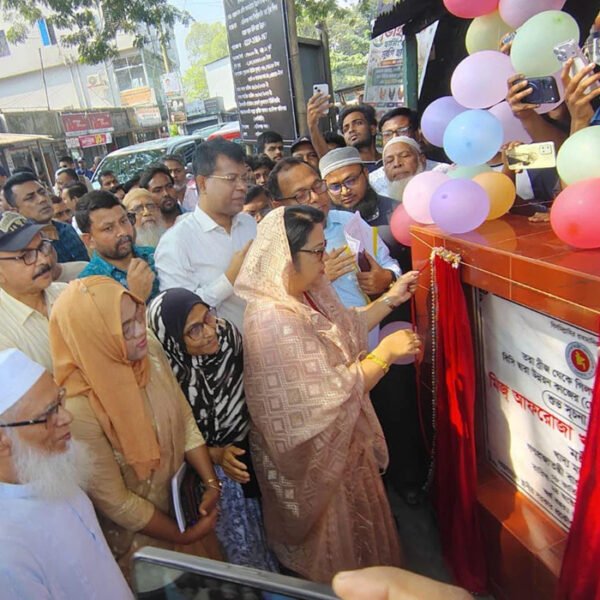 পর্যায়ক্রমে সব রাস্তা উন্নয়ন করা হবে: খাদ্যমন্ত্রী