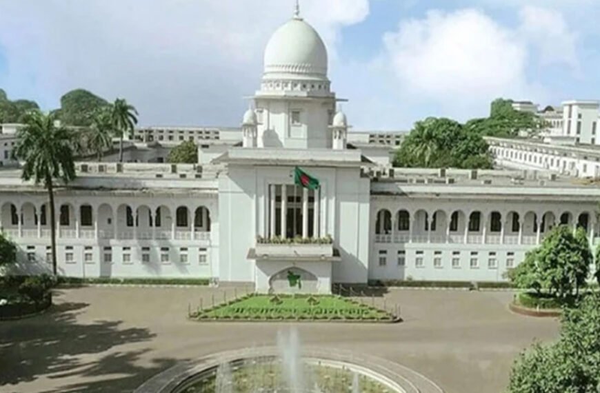 রাতে সুপ্রিম কোর্টে প্রবেশে কড়াকড়ি আরোপ